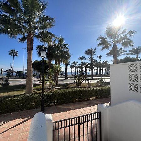 Casa De Playa Los Alamos Andra Торемолинос Екстериор снимка